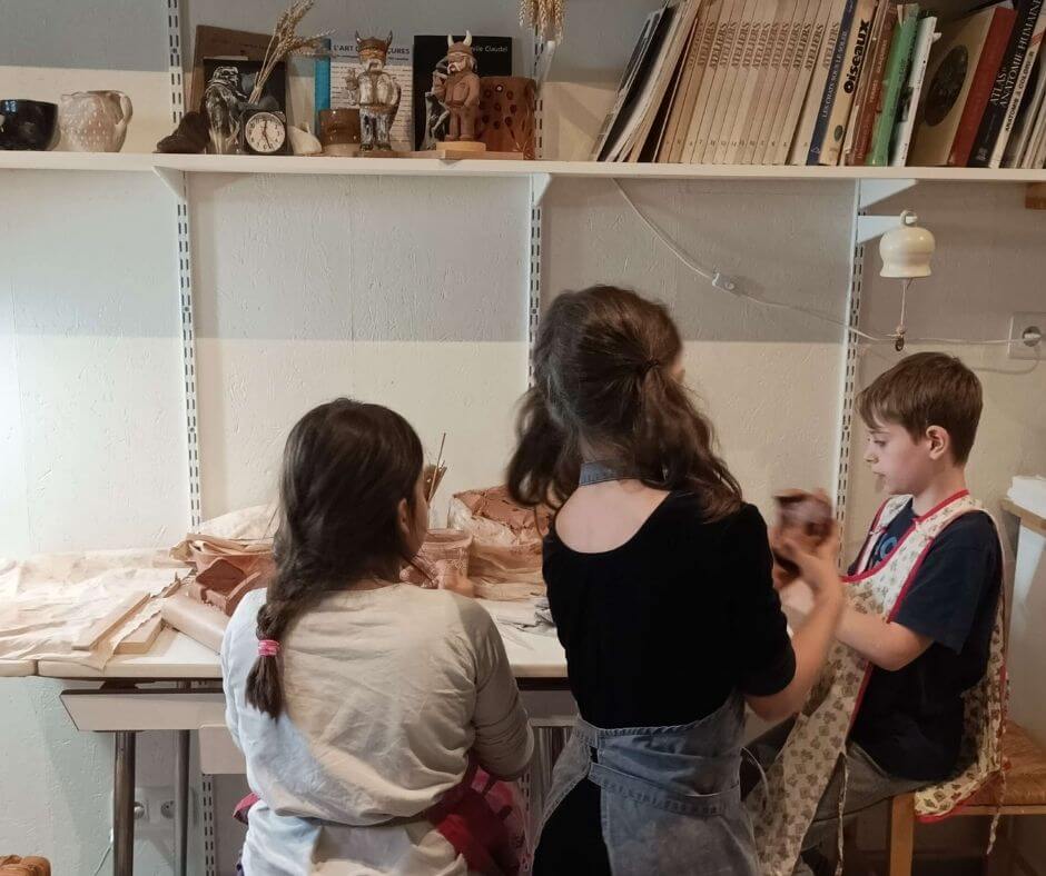 Atelier enfants 3 Eva Pérols Atelier Poterie Céramique