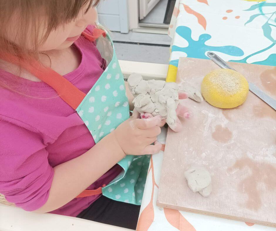 atelier poteie enfants à partir de 5 ans