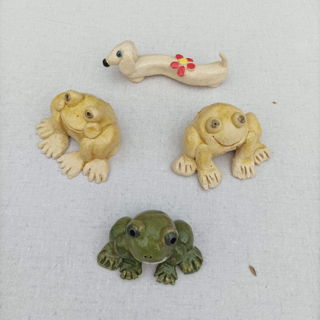 Grenouilles poterie